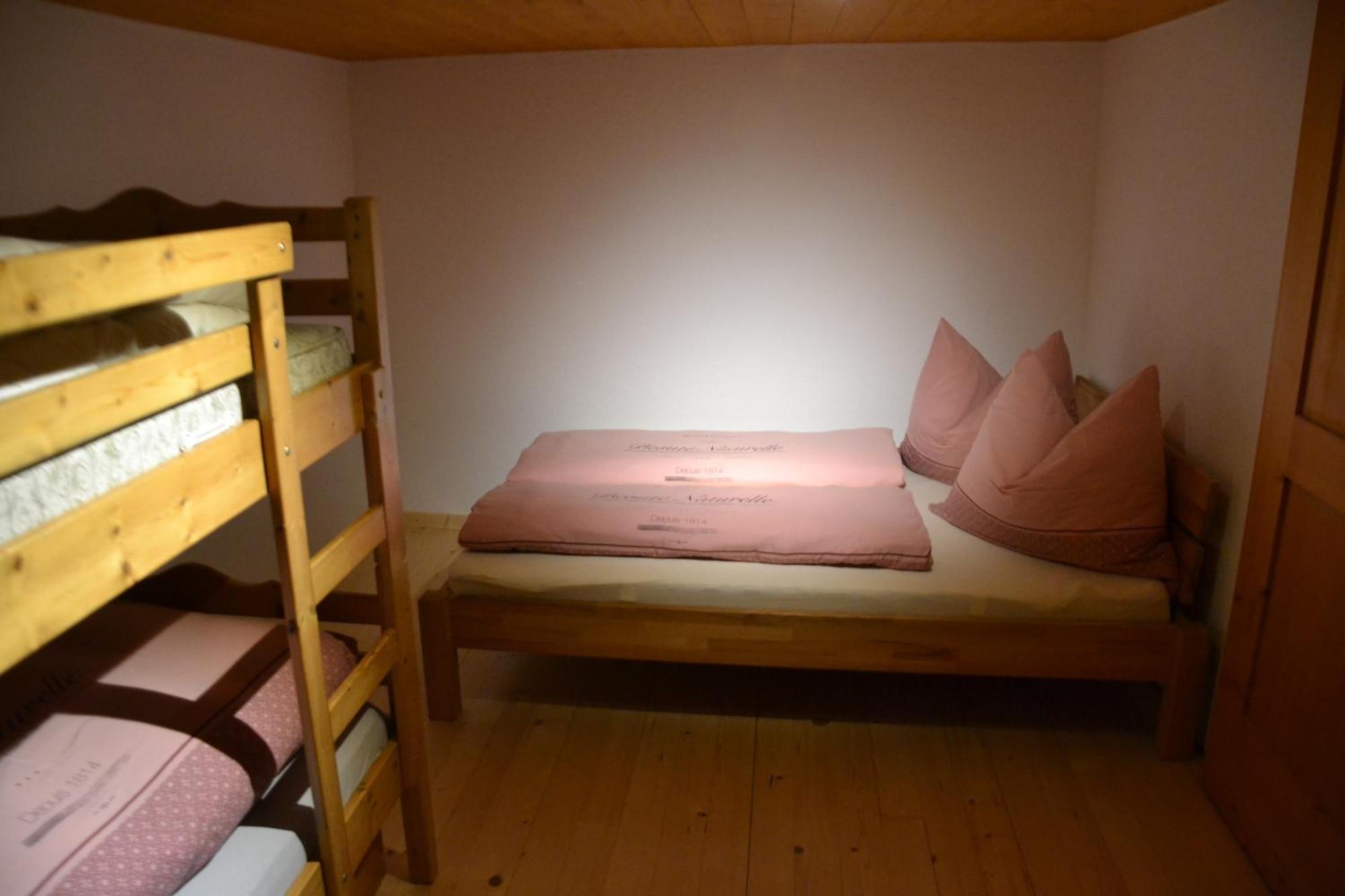Sunnaschi Appartements - Wohnungen Oder Gesamt Als "Huette" Laterns Εξωτερικό φωτογραφία